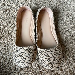 Universal Threads Flats Women’s 8 Cheetah print